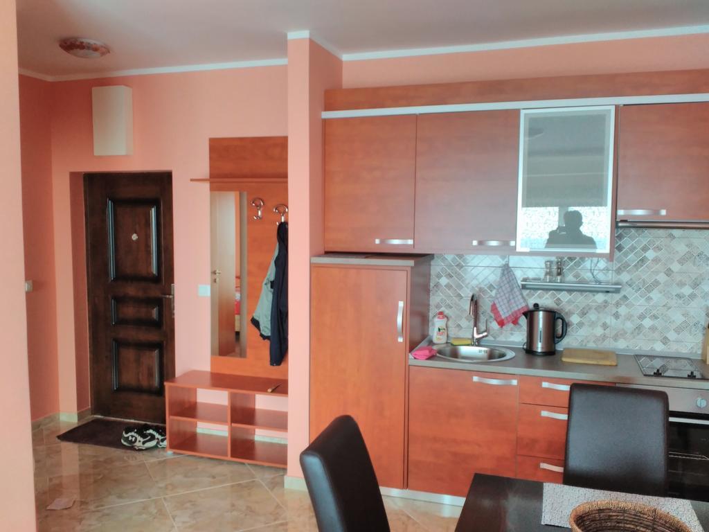 Apartment Sea Space Dobra Voda Extérieur photo