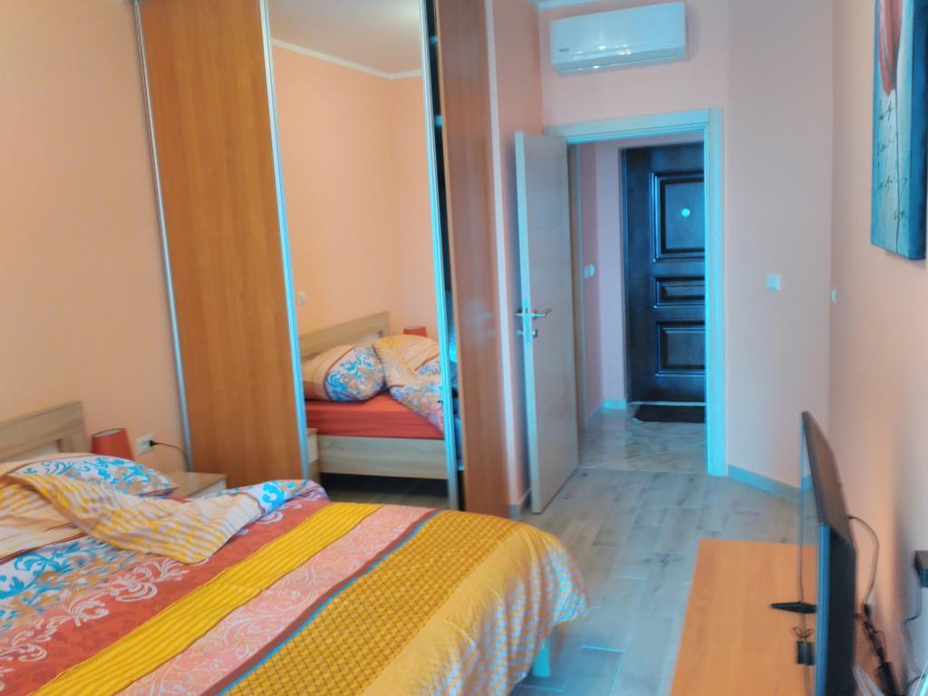 Apartment Sea Space Dobra Voda Extérieur photo